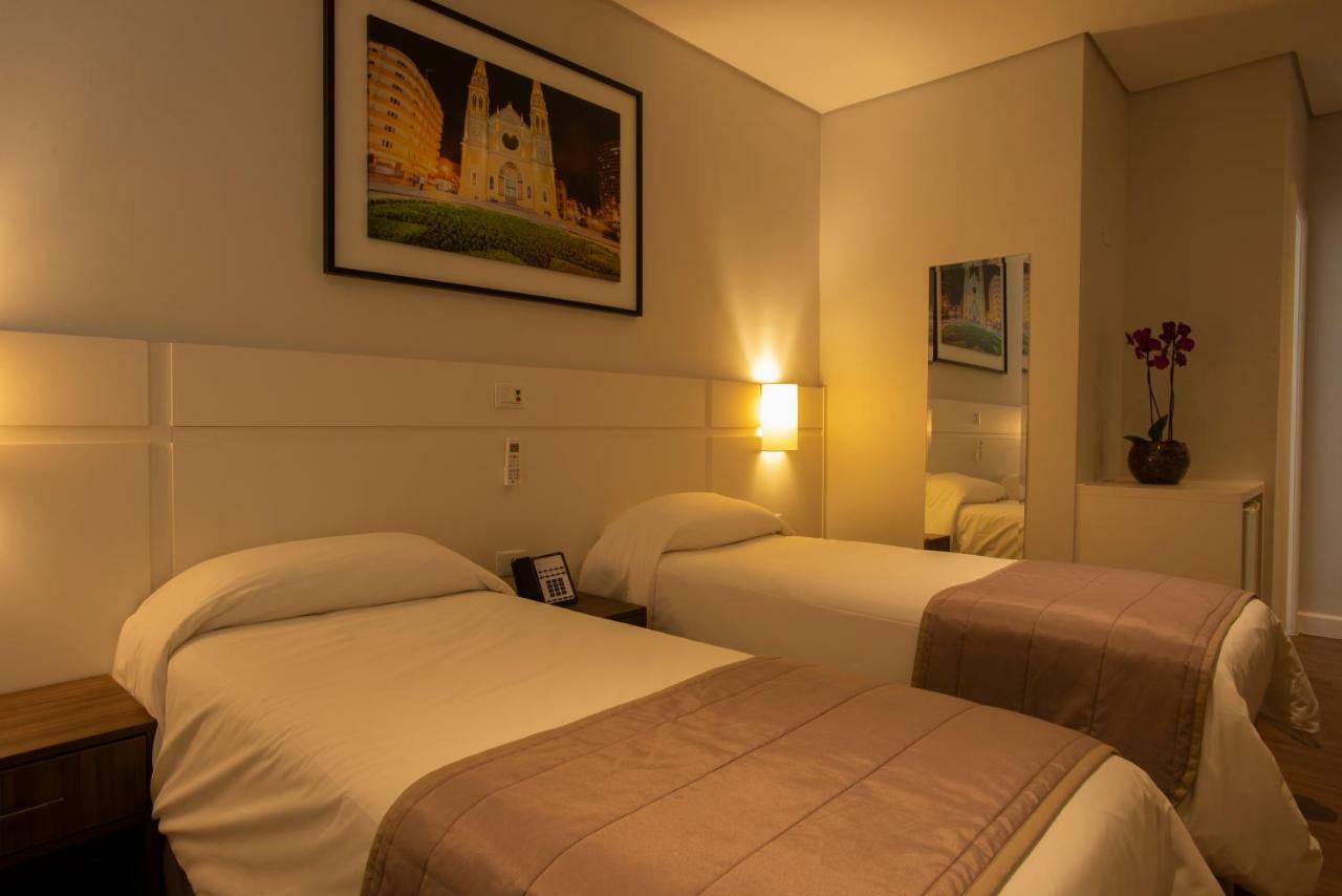 קוריטיבה Hotel Centro Europeu מראה חיצוני תמונה