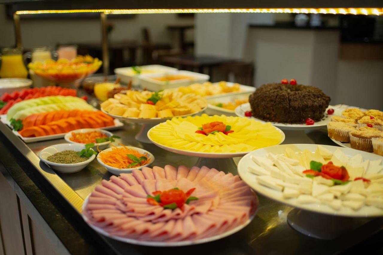 קוריטיבה Hotel Centro Europeu מראה חיצוני תמונה